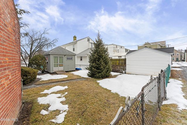 324 2nd Avenue, Watervliet, NY 12189