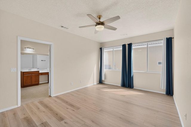 954 Evening Primrose Lane, Bernalillo, NM 87004