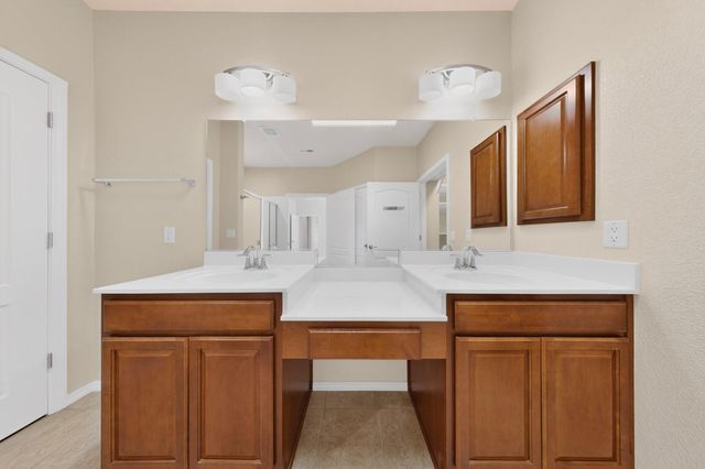 954 Evening Primrose Lane, Bernalillo, NM 87004