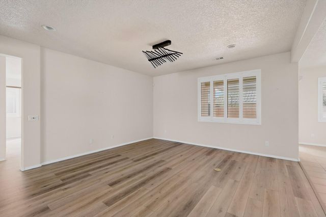 954 Evening Primrose Lane, Bernalillo, NM 87004