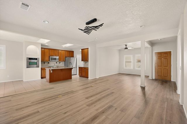 954 Evening Primrose Lane, Bernalillo, NM 87004