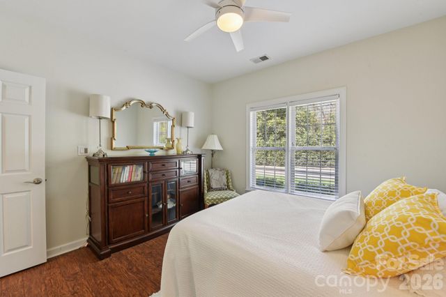 10816 Willow Crossing Drive, Charlotte, NC 28210