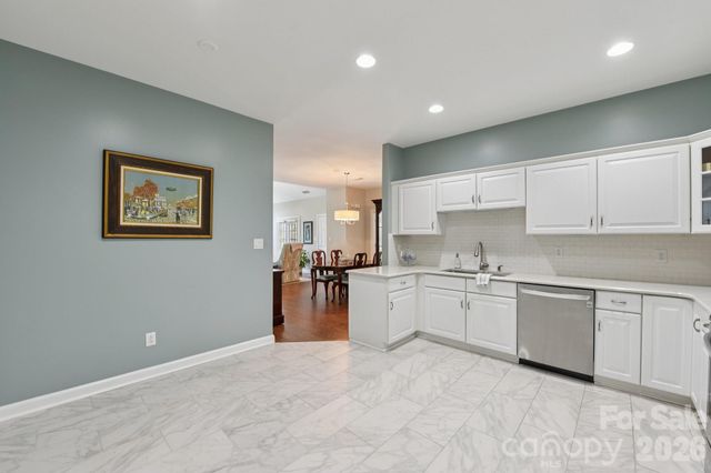 10816 Willow Crossing Drive, Charlotte, NC 28210