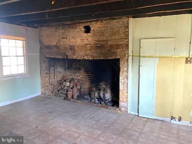 1081 KINGS HWY, Pilesgrove, NJ 08098