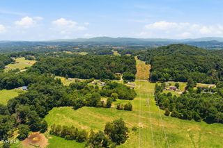381 Possum Hollow Road, Johnson City, TN 37615