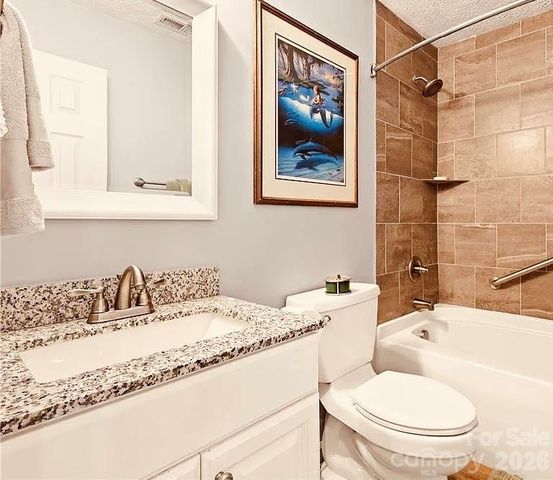 85 Crestwood Circle, Newland, NC 28657