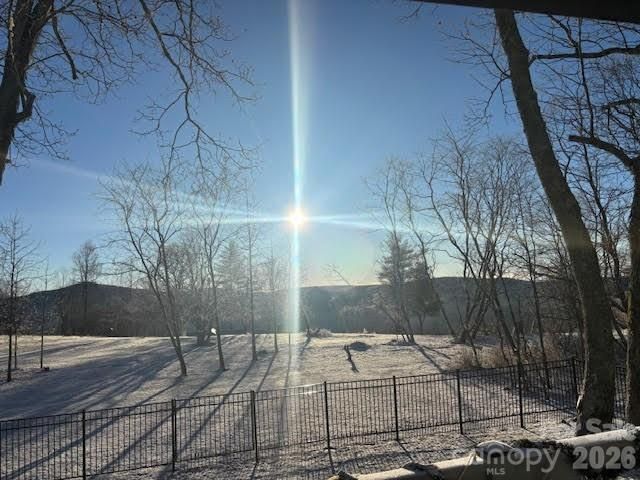 85 Crestwood Circle, Newland, NC 28657