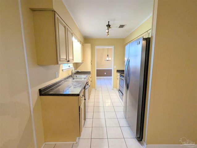 4680 Anchor Ln, Pensacola, FL 32514