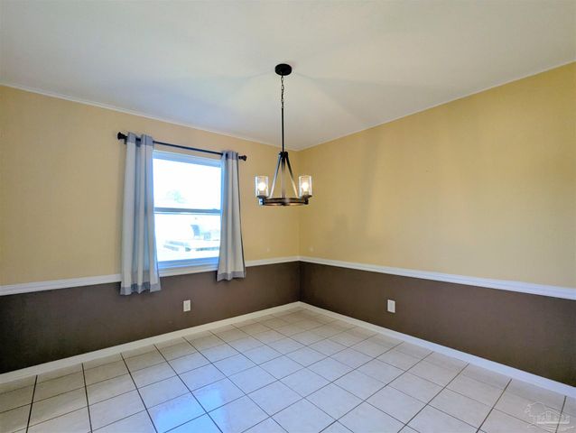 4680 Anchor Ln, Pensacola, FL 32514