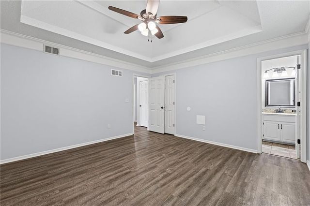 1117 Meadowlark Lane, Liberty, MO 64068