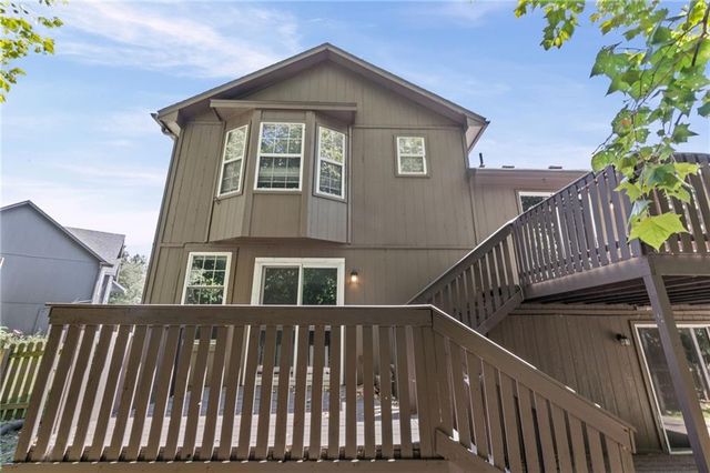 1117 Meadowlark Lane, Liberty, MO 64068