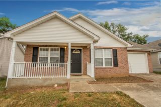 4054 Margo Cir, La Vergne, TN 37086