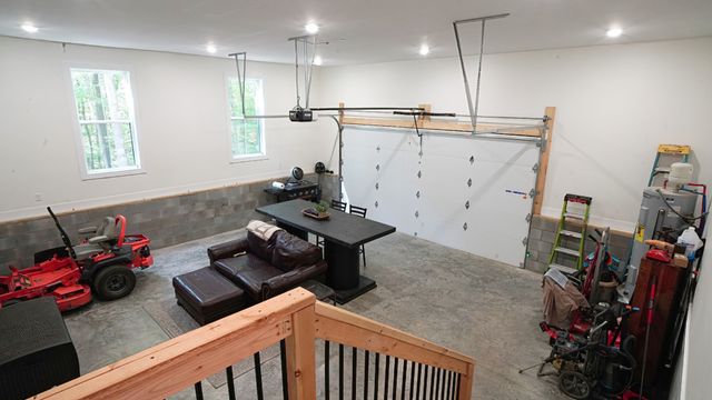 1220 Breeden Rd, Charlotte, TN 37036