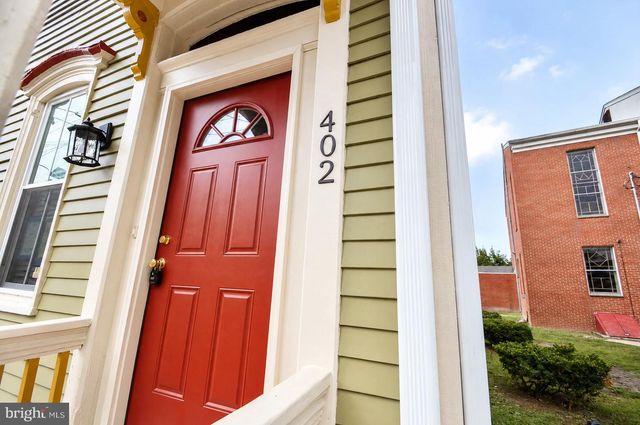 402 LAWRENCE ST, Burlington, NJ 08016