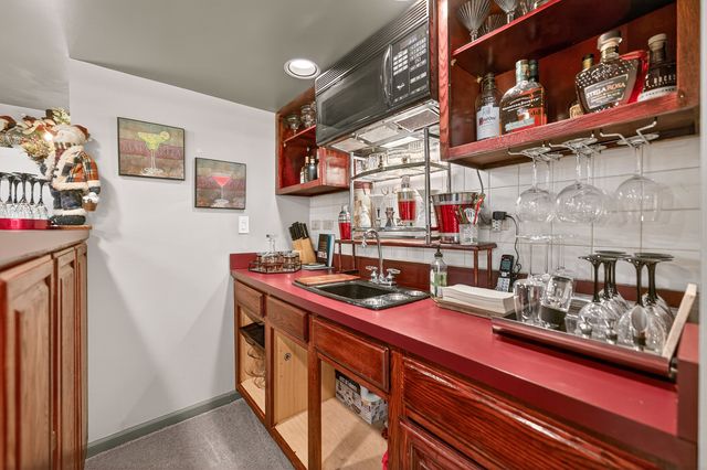 0S775 Madison Street, Winfield, IL 60190