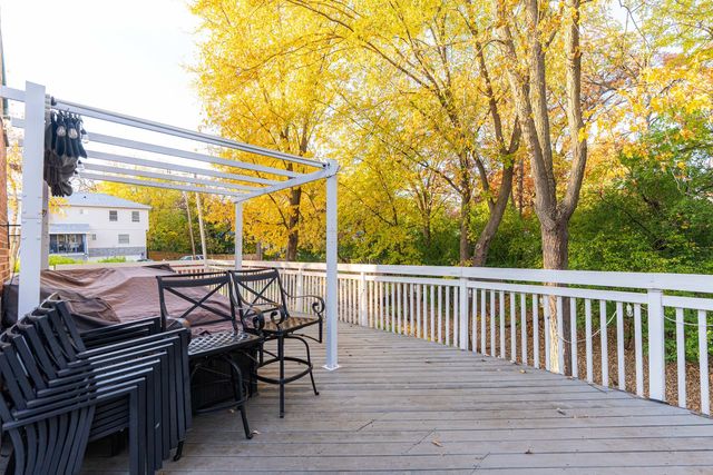 0S775 Madison Street, Winfield, IL 60190