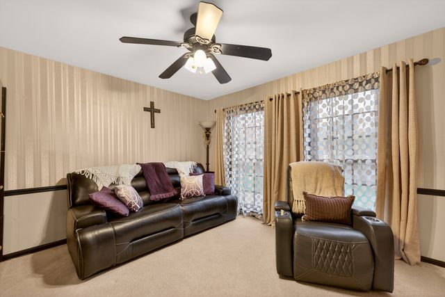 0S775 Madison Street, Winfield, IL 60190