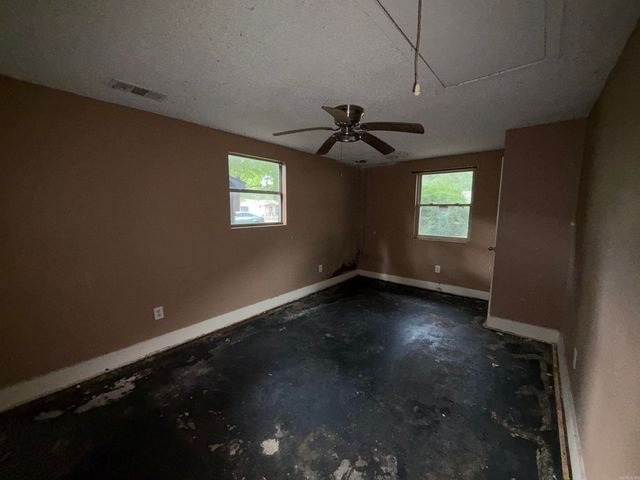 10004 Forester Cove, Little Rock, AR 72209