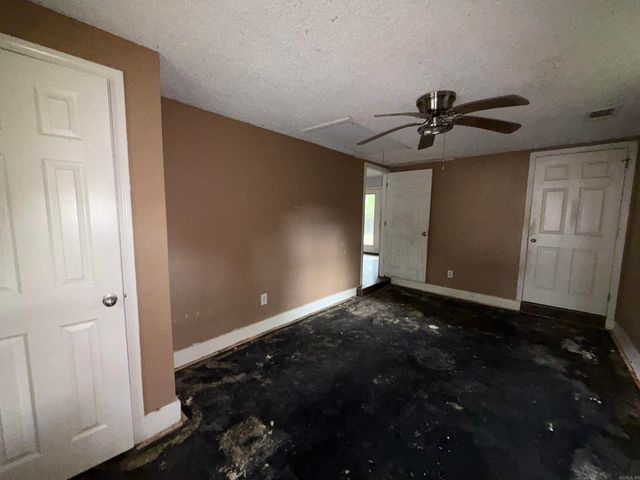 10004 Forester Cove, Little Rock, AR 72209