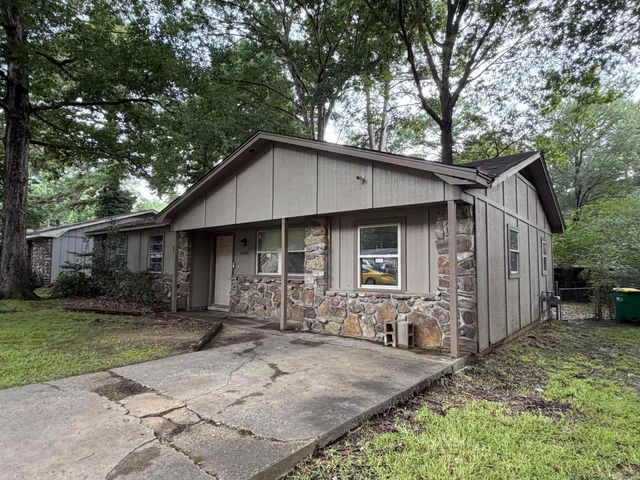 10004 Forester Cove, Little Rock, AR 72209