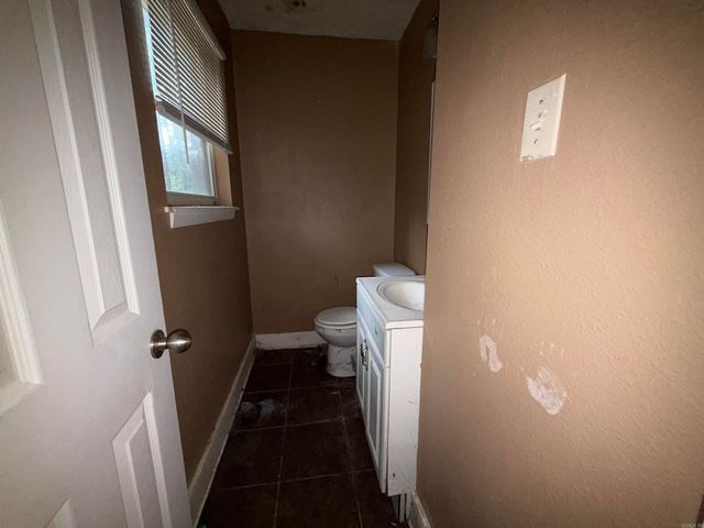 10004 Forester Cove, Little Rock, AR 72209