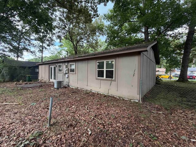 10004 Forester Cove, Little Rock, AR 72209