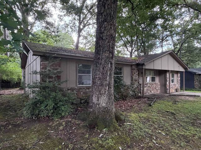 10004 Forester Cove, Little Rock, AR 72209