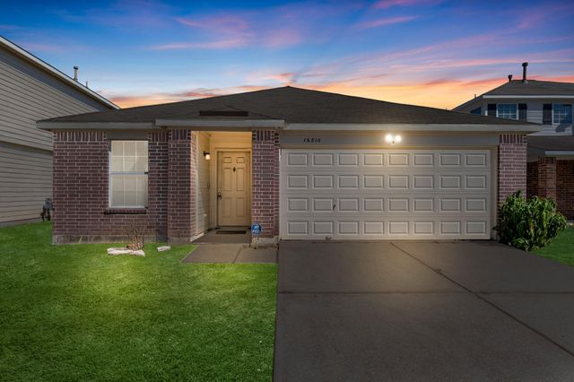 16810 Perryton Lane, Houston, TX 77073