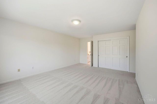 9030 Ambercreek Drive, Amberley, OH 45236