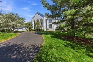 9030 Ambercreek Drive, Amberley, OH 45236