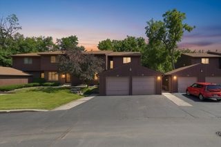 1445 Midland Court, Joliet, IL 60436