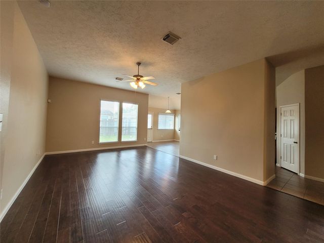 11826 Fortune Park Drive, Houston, TX 77047