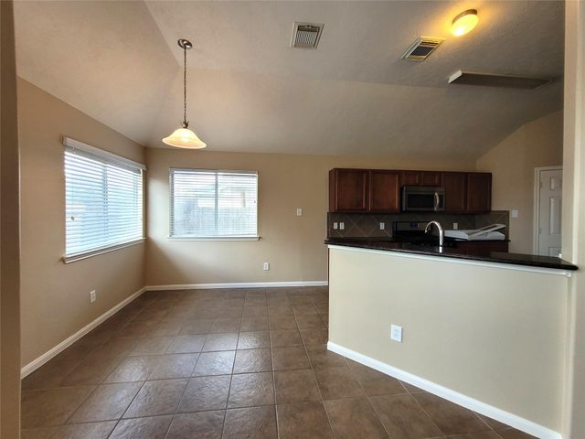 11826 Fortune Park Drive, Houston, TX 77047