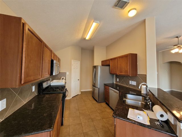 11826 Fortune Park Drive, Houston, TX 77047