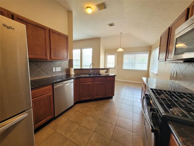 11826 Fortune Park Drive, Houston, TX 77047