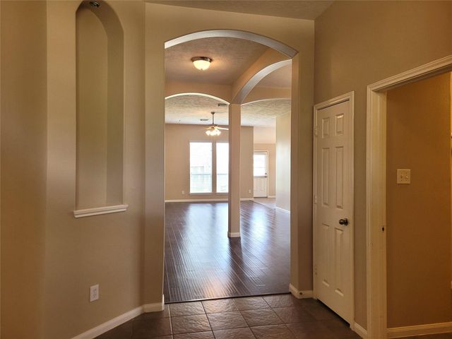 11826 Fortune Park Drive, Houston, TX 77047