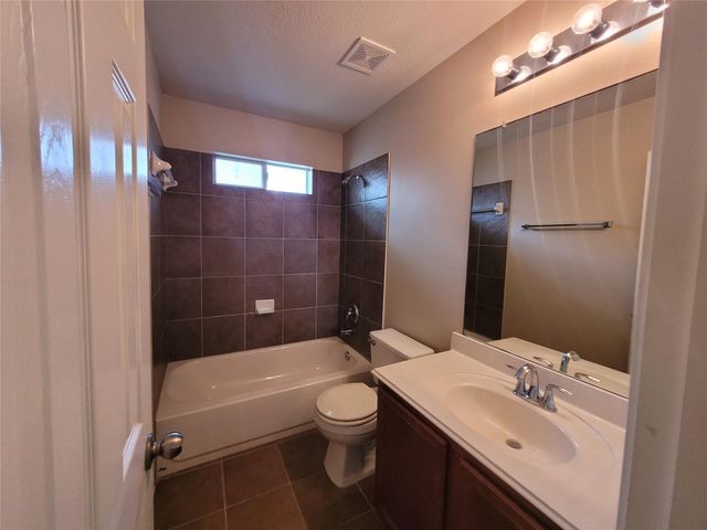 11826 Fortune Park Drive, Houston, TX 77047