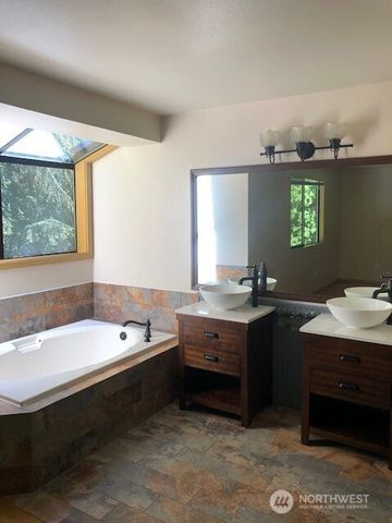 13002 43rd Avenue W, Mukilteo, WA 98275