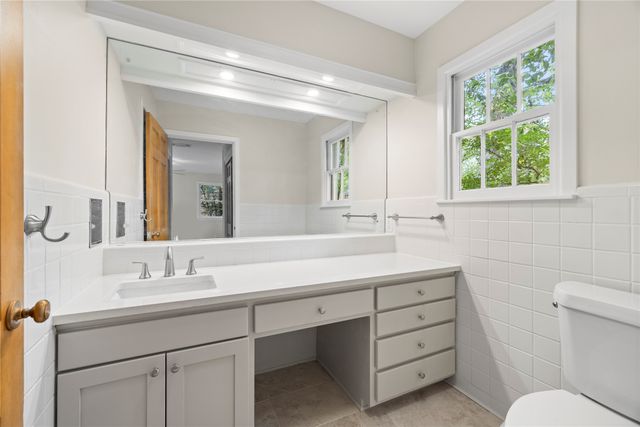 1602 Dennis Drive, Tyler, TX 75701