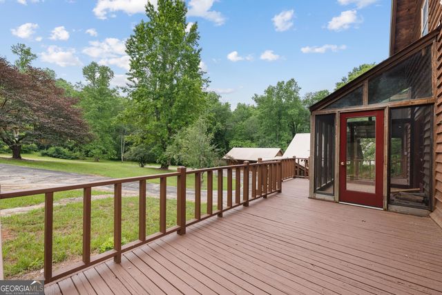 966 Wahoo Creek Road, Murrayville, GA 30564