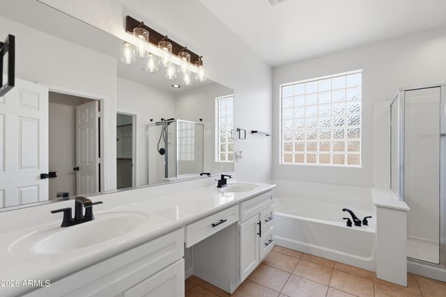 13804 W BANFF Lane, Surprise, AZ 85379