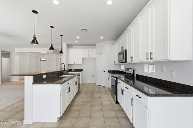 13804 W BANFF Lane, Surprise, AZ 85379