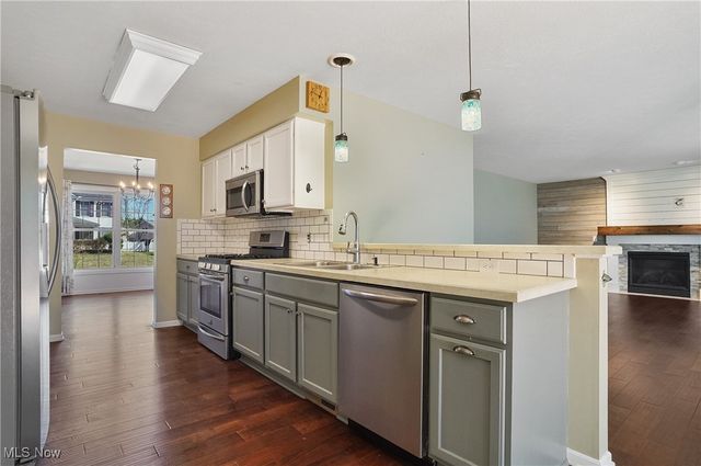 5697 Halwick Drive, Ravenna, OH 44266