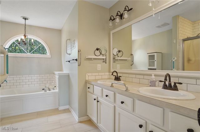 5697 Halwick Drive, Ravenna, OH 44266