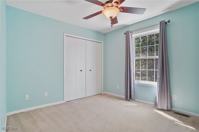 5697 Halwick Drive, Ravenna, OH 44266