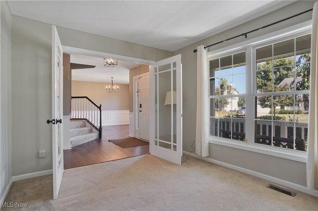 5697 Halwick Drive, Ravenna, OH 44266