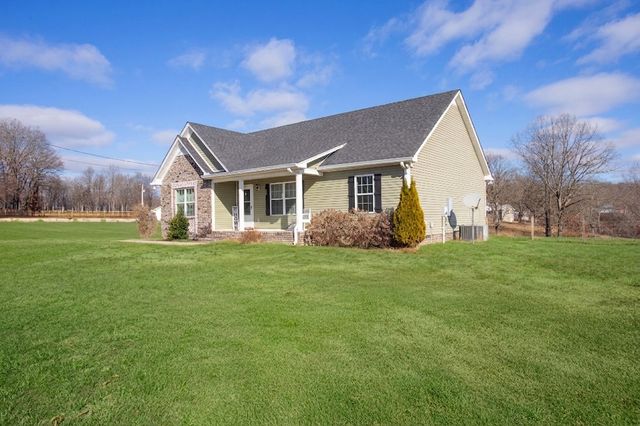 594 Keytown Rd, Portland, TN 37148