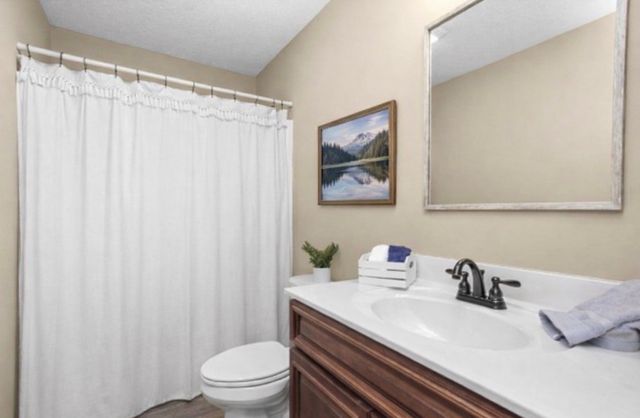 594 Keytown Rd, Portland, TN 37148