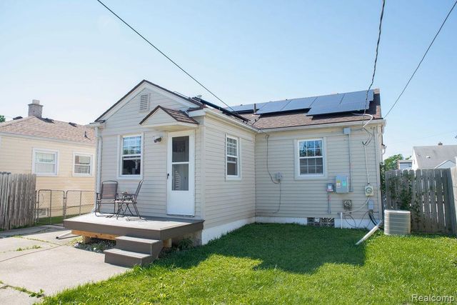 12772 Venness Street, Southgate, MI 48195