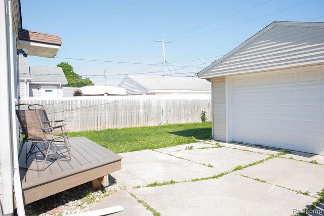 12772 Venness Street, Southgate, MI 48195